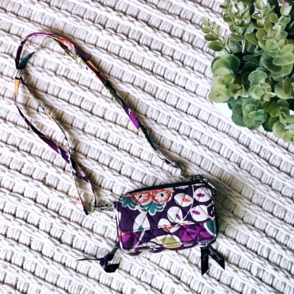 Vera Bradley | Plum Crazy Wristlet